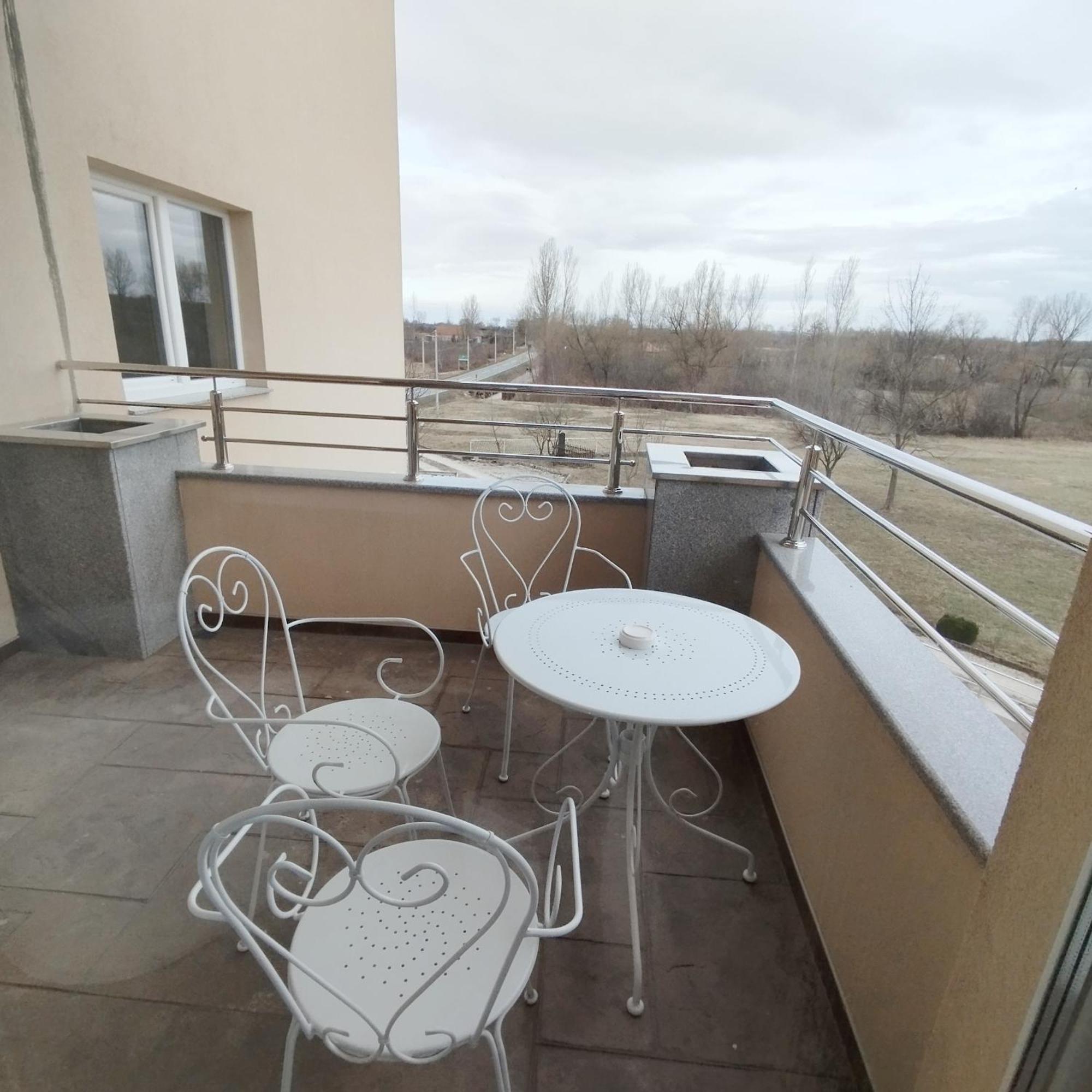 Smestaj Zvezdano Nebo Zdrelo Luaran gambar